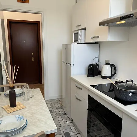 Casa Lina Nolo - M2 - San Raffaele 米兰