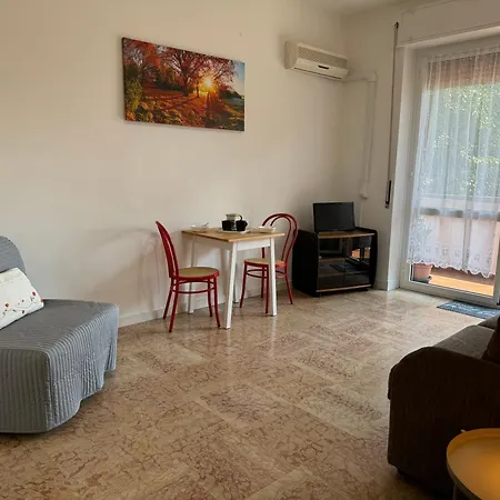 Casa Lina Nolo - M2 - San Raffaele 公寓 *